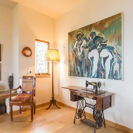 Artistic House: View - Pingpong - Billard