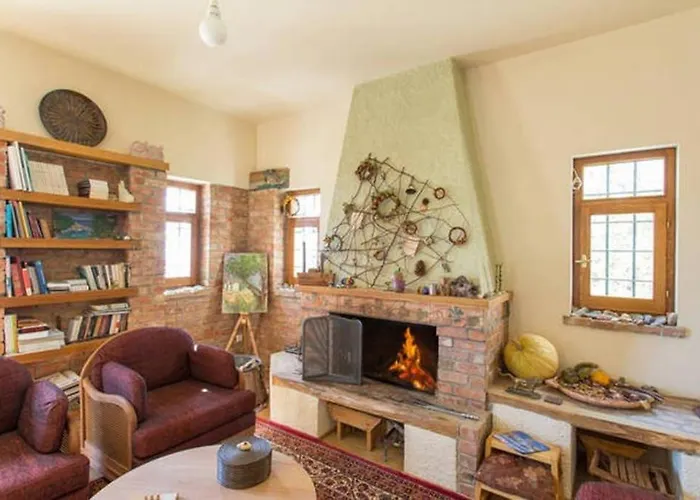 Artistic House: View - Pingpong - Billard Holiday home *