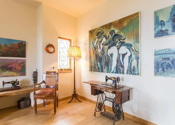 Artistic House: View - Pingpong - Billard