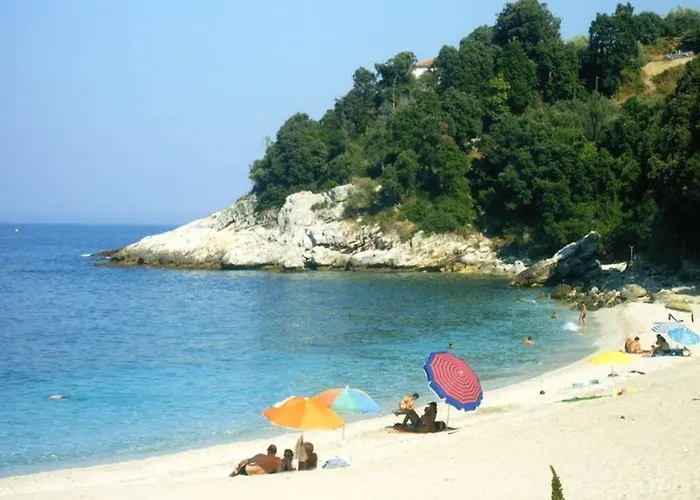 Artistic House: View - Pingpong - Billard Holiday home *