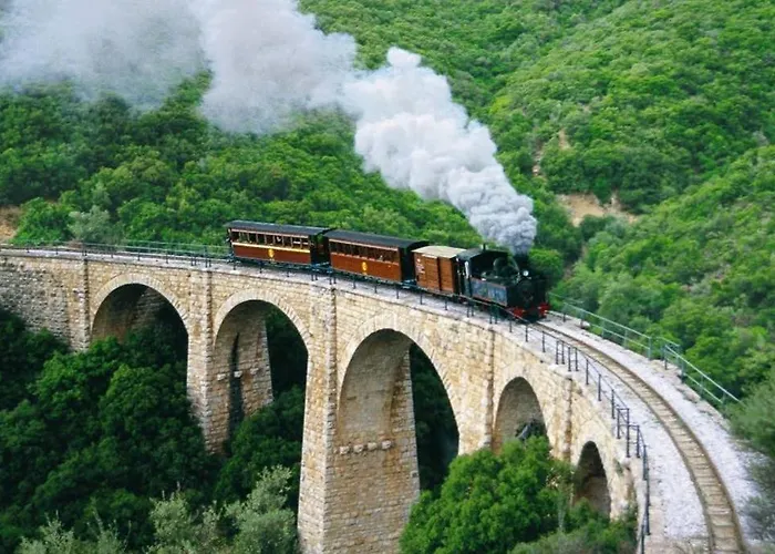 Artistic House: View - Pingpong - Billard *