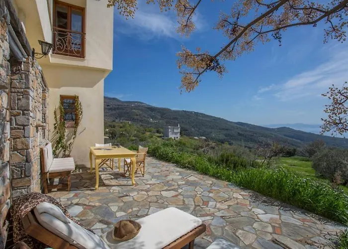 Artistic House: View - Pingpong - Billard Holiday home Katochori